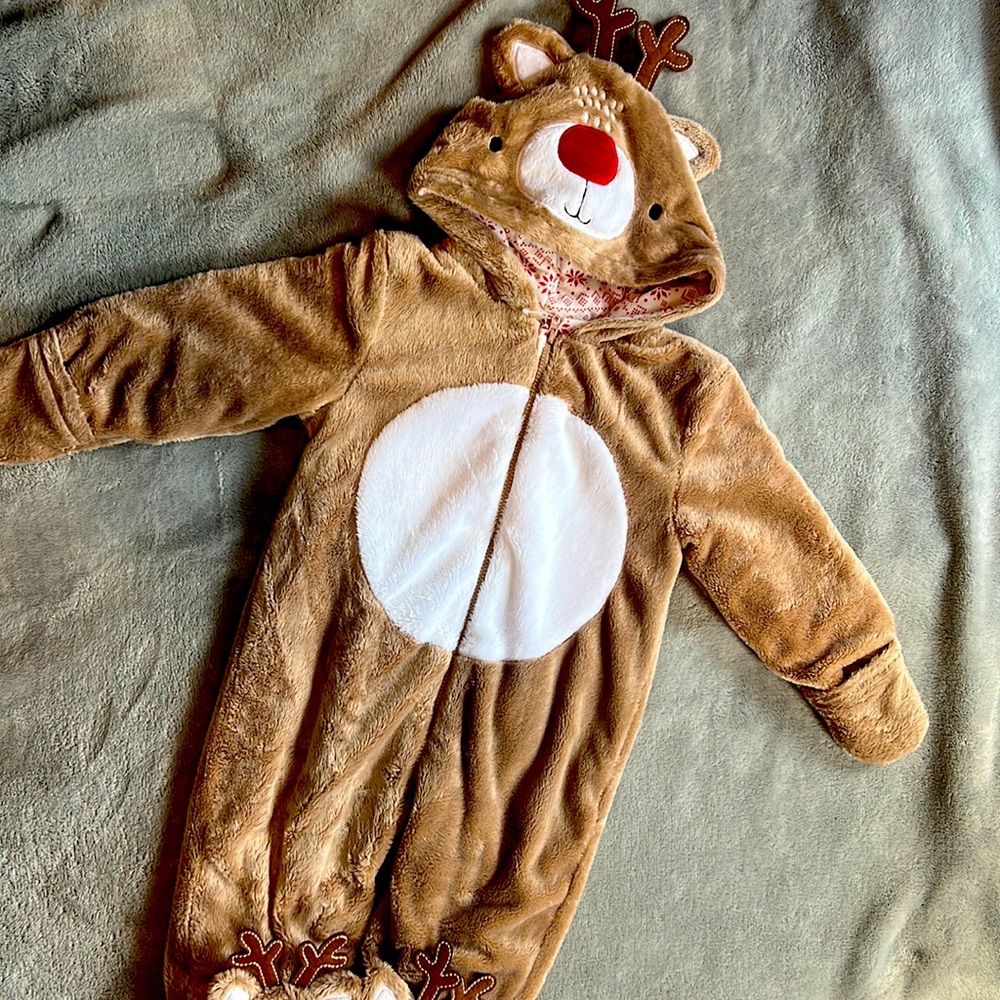 Adorable Rudolph Coverall, size 6-9 months/74 cm